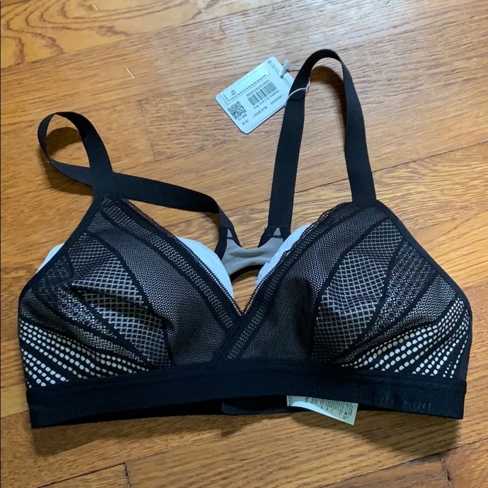 Lululemon Awake to Lace Bra 34B